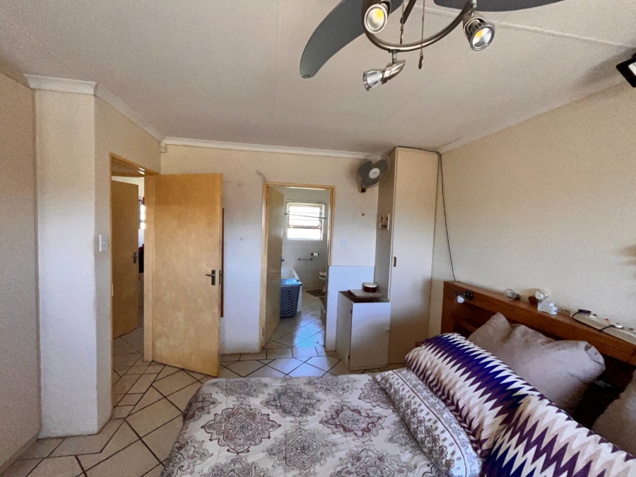 3 Bedroom Property for Sale in Noorsekloof Eastern Cape